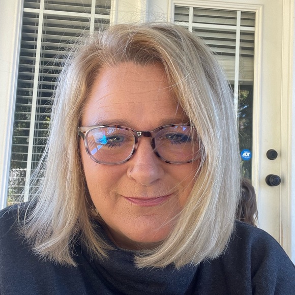 Meet your Posher, Jill - Picture 5 of 8